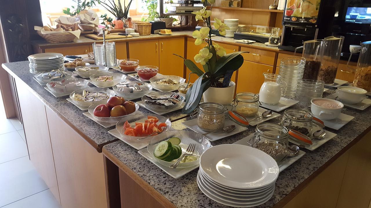 Fischerhof Glinzner Hotel-Restaurant-Camping 阿夫里茨 外观 照片